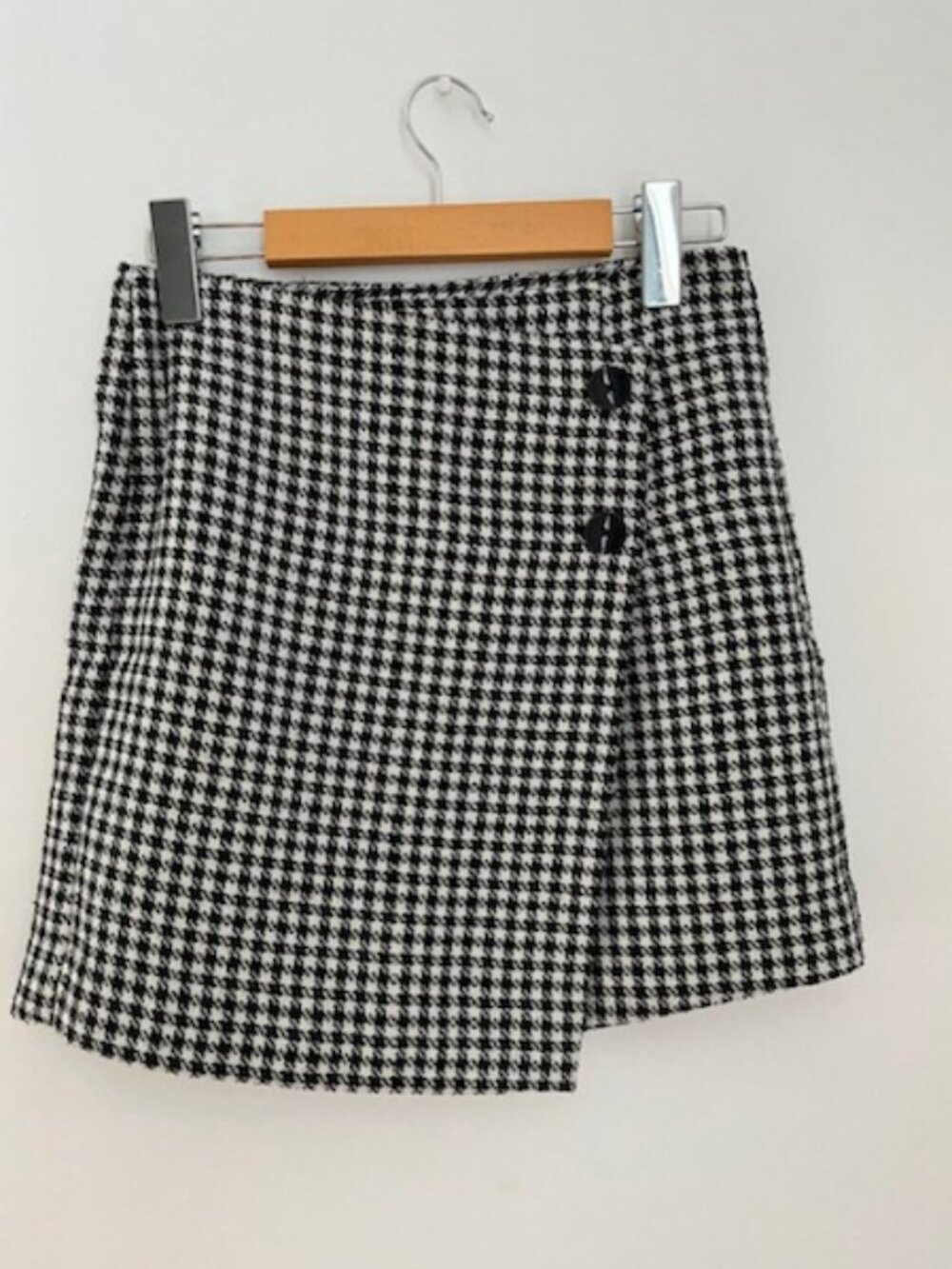 Mini-jupe ONLY pied-de-poule asymétrique – Taille 34
